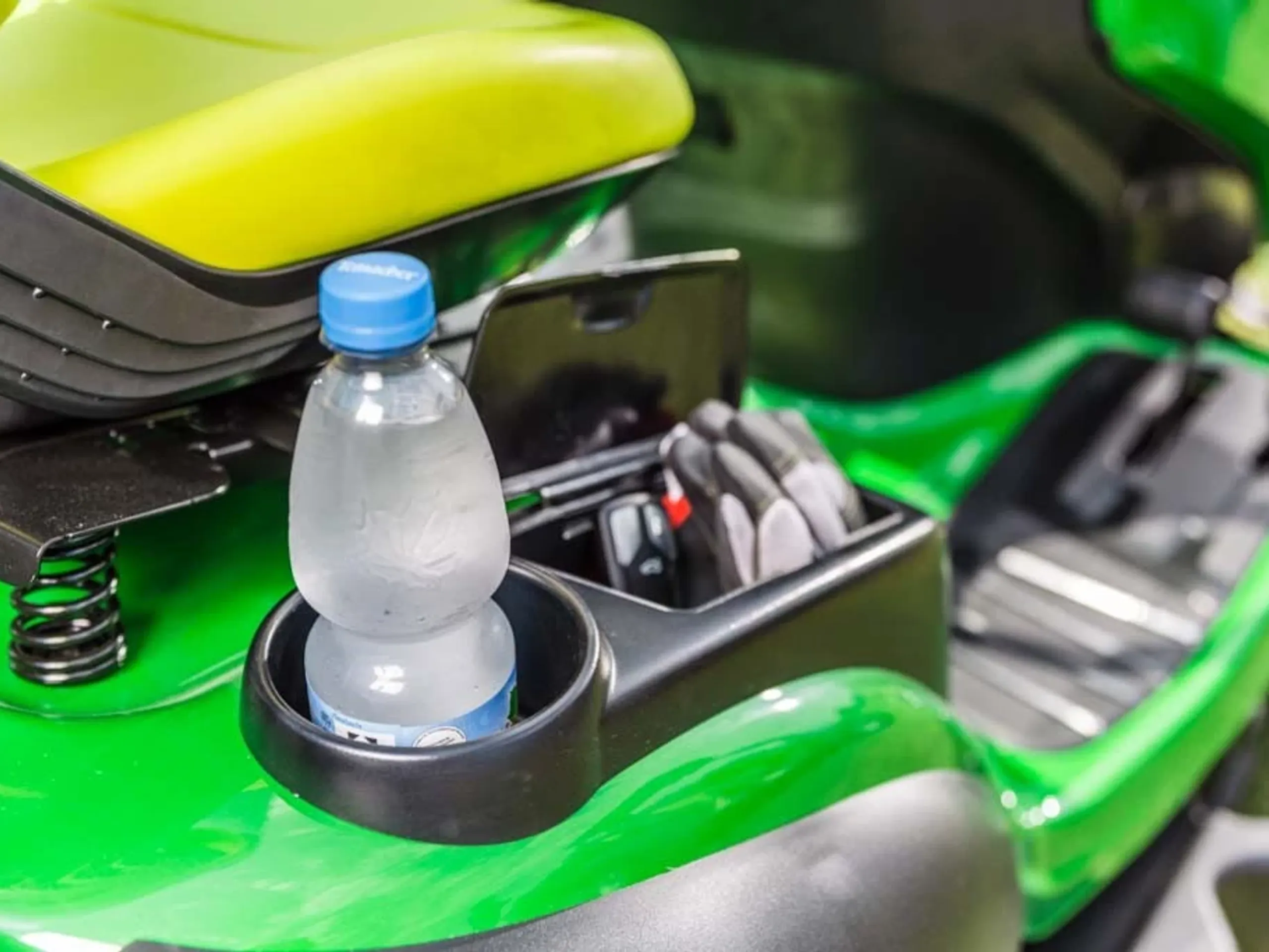 Tondeuses Autoportées John deere X167R – Image 3