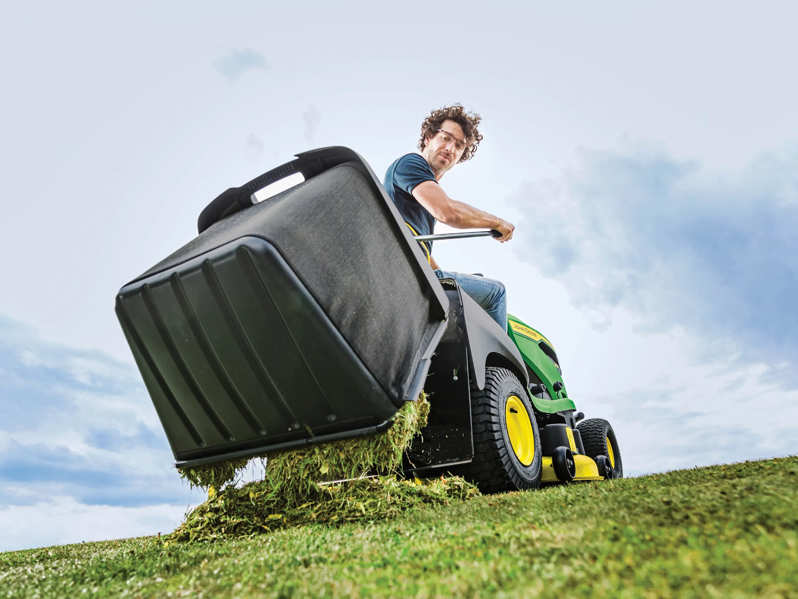 Tondeuses Autoportées John deere X167R – Image 2